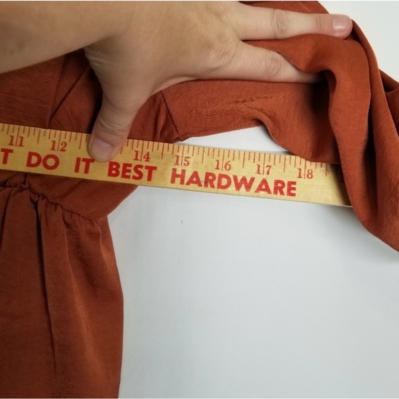 Isabel Maternity Burnt Orange Satin Top Multimedia babydoll v neck size small - Picture 4 of 7